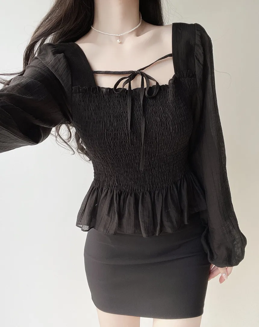 スクエアネックシャーリングドローストリングフリルブラウス | mirangmirang | 詳細画像30