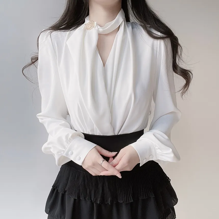 ドレープVネックパフスリーブブラウス | mirangmirang | 詳細画像2