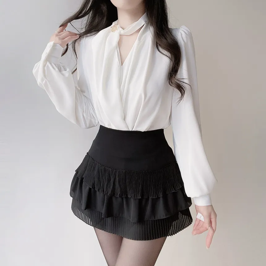 ドレープVネックパフスリーブブラウス | mirangmirang | 詳細画像8