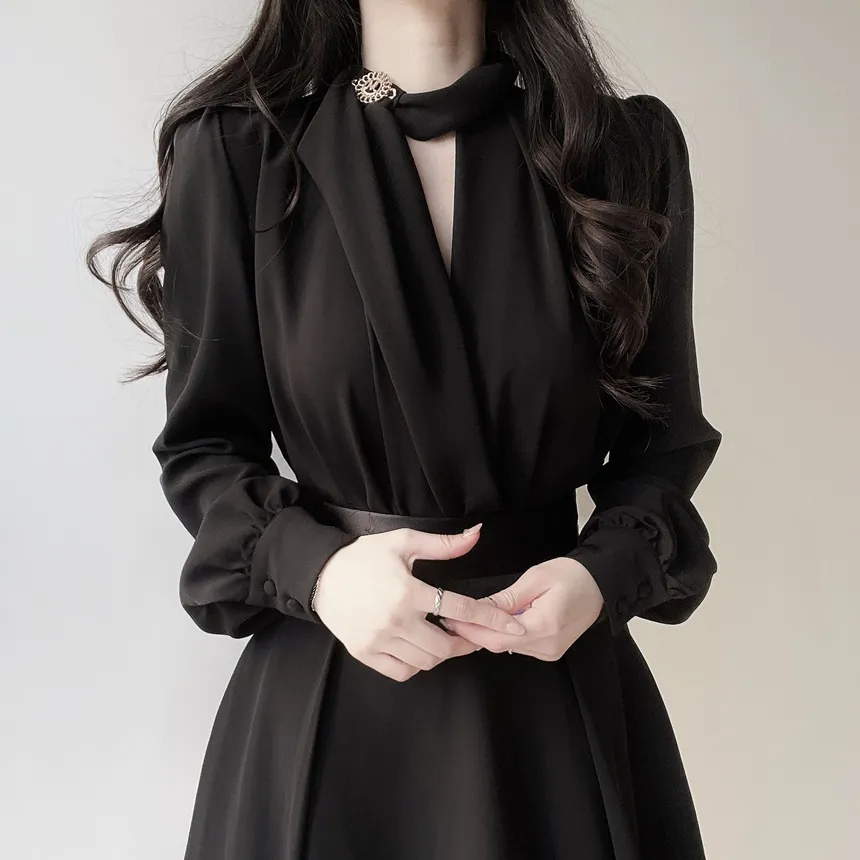 ドレープVネックパフスリーブブラウス | mirangmirang | 詳細画像14