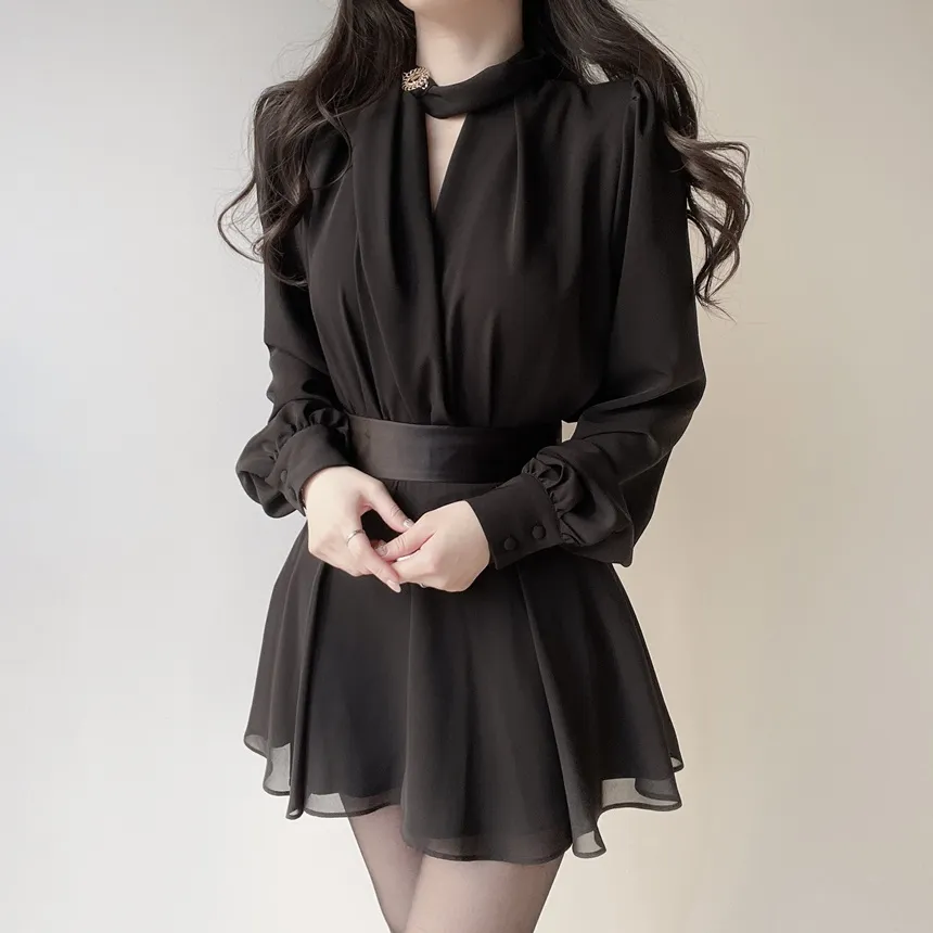 ドレープVネックパフスリーブブラウス | mirangmirang | 詳細画像15