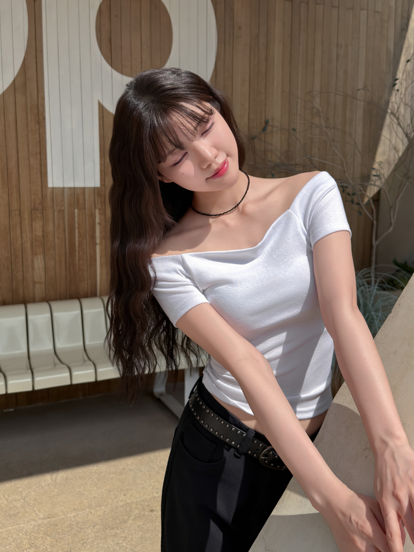オフショルダーベーシックスリムギャザーTシャツ | 詳細画像10