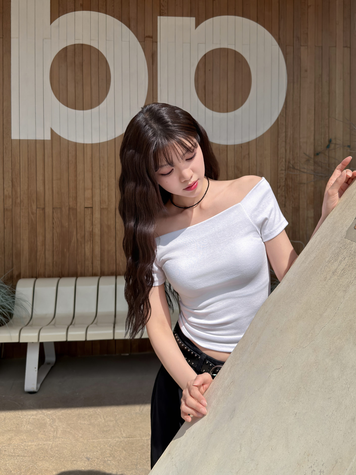 オフショルダーベーシックスリムギャザーTシャツ | 詳細画像11