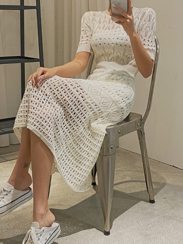 ニットラウンドネックパンチングスリムロング半袖ワンピーススリップ付 | 詳細画像3