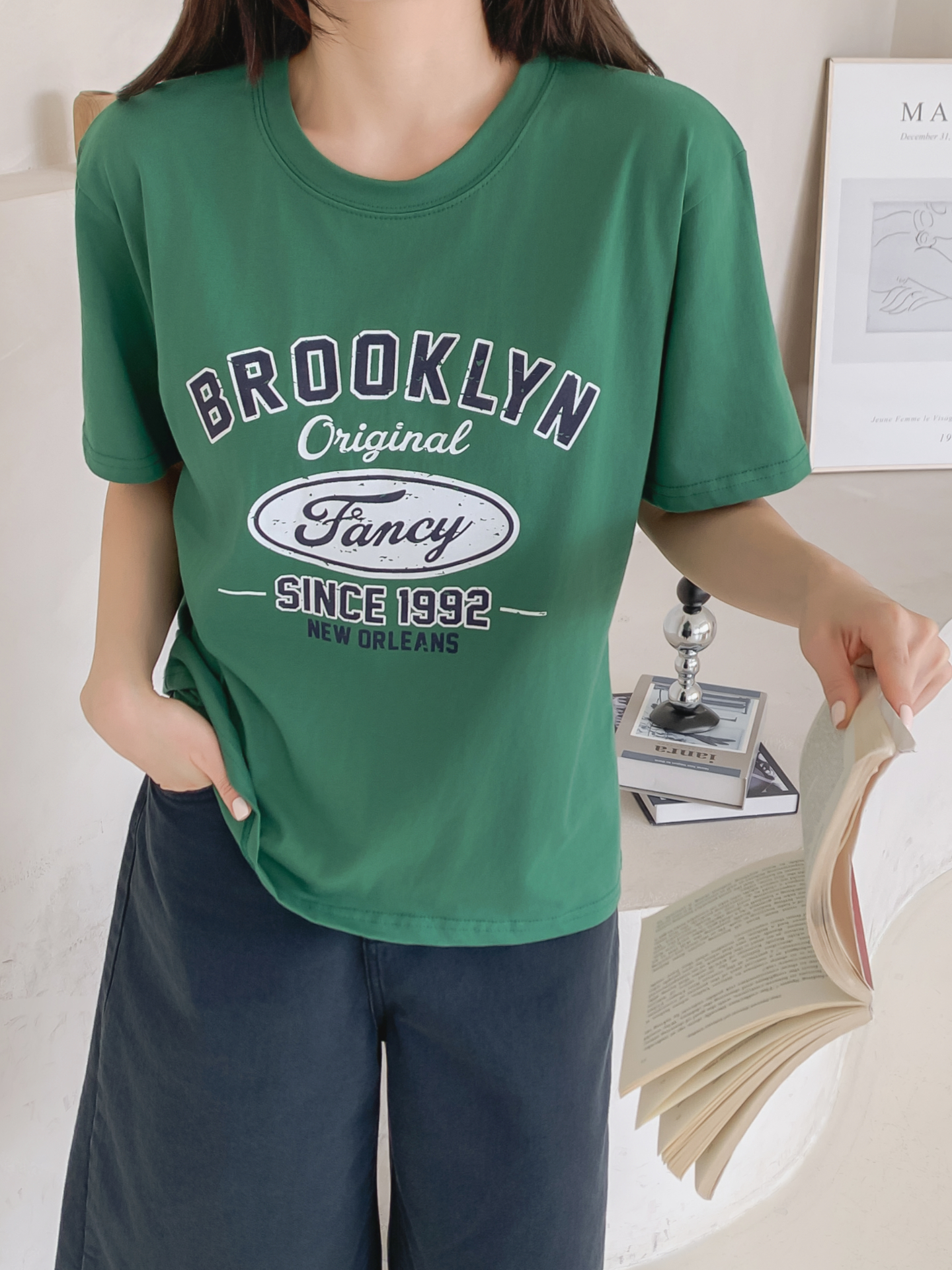 コットンラウンドネックベーシック半袖ロゴTシャツ | 詳細画像10