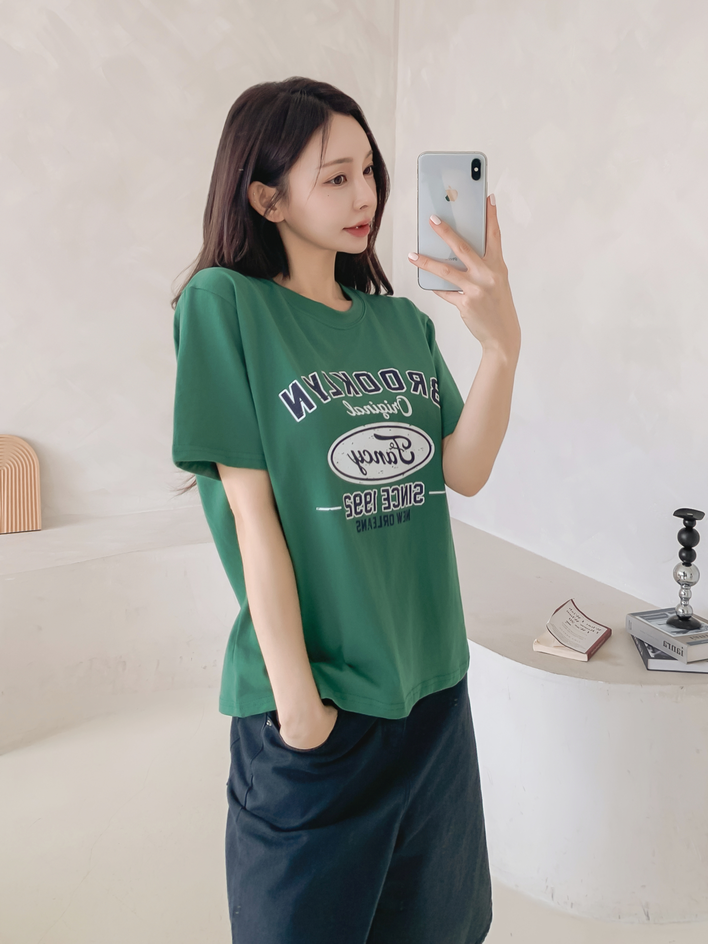 コットンラウンドネックベーシック半袖ロゴTシャツ | 詳細画像16