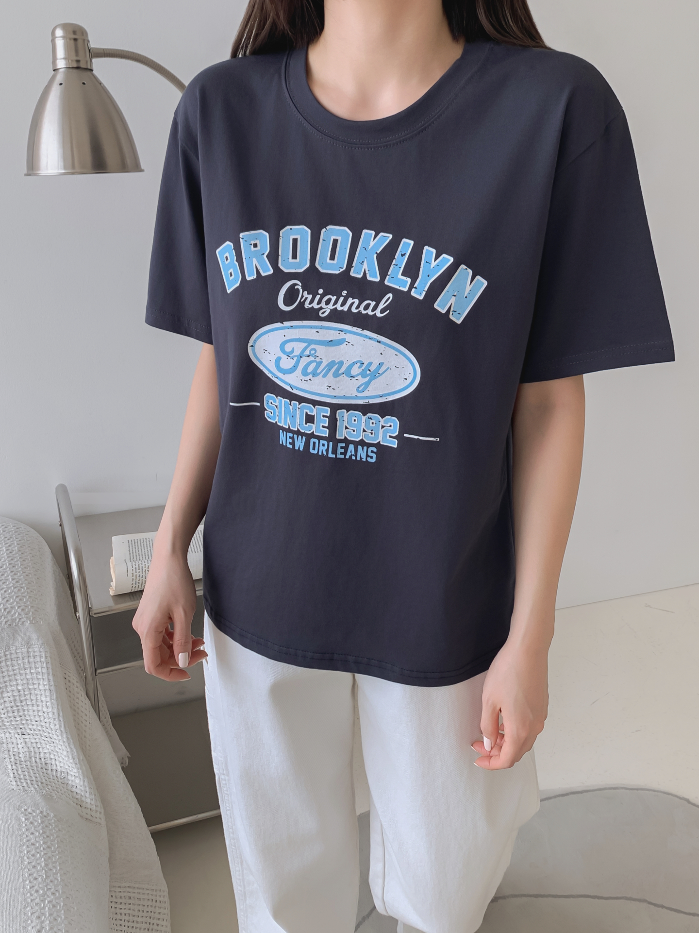 コットンラウンドネックベーシック半袖ロゴTシャツ | 詳細画像18