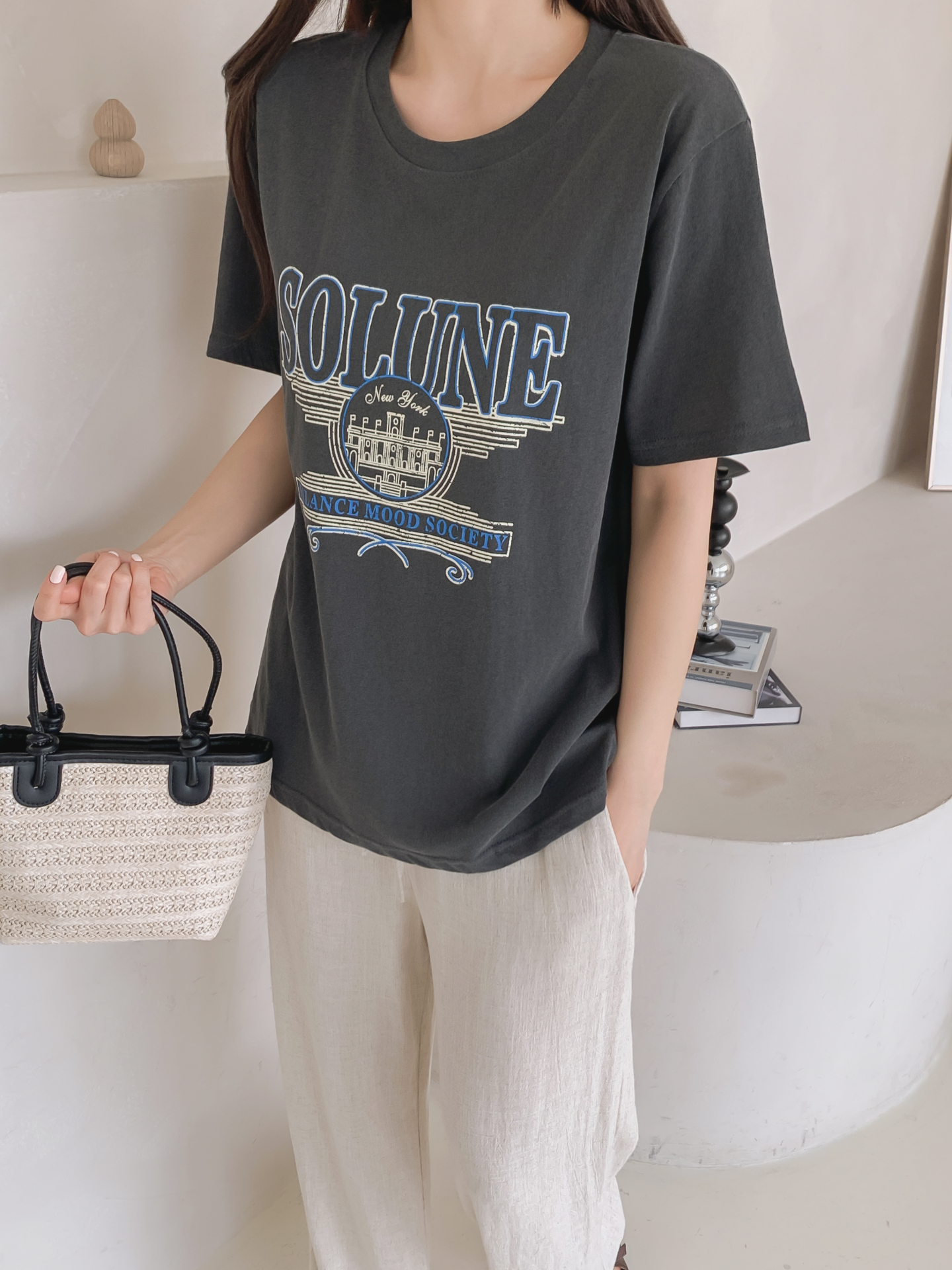ラウンドネックベーシック半袖ロゴTシャツ | 詳細画像4