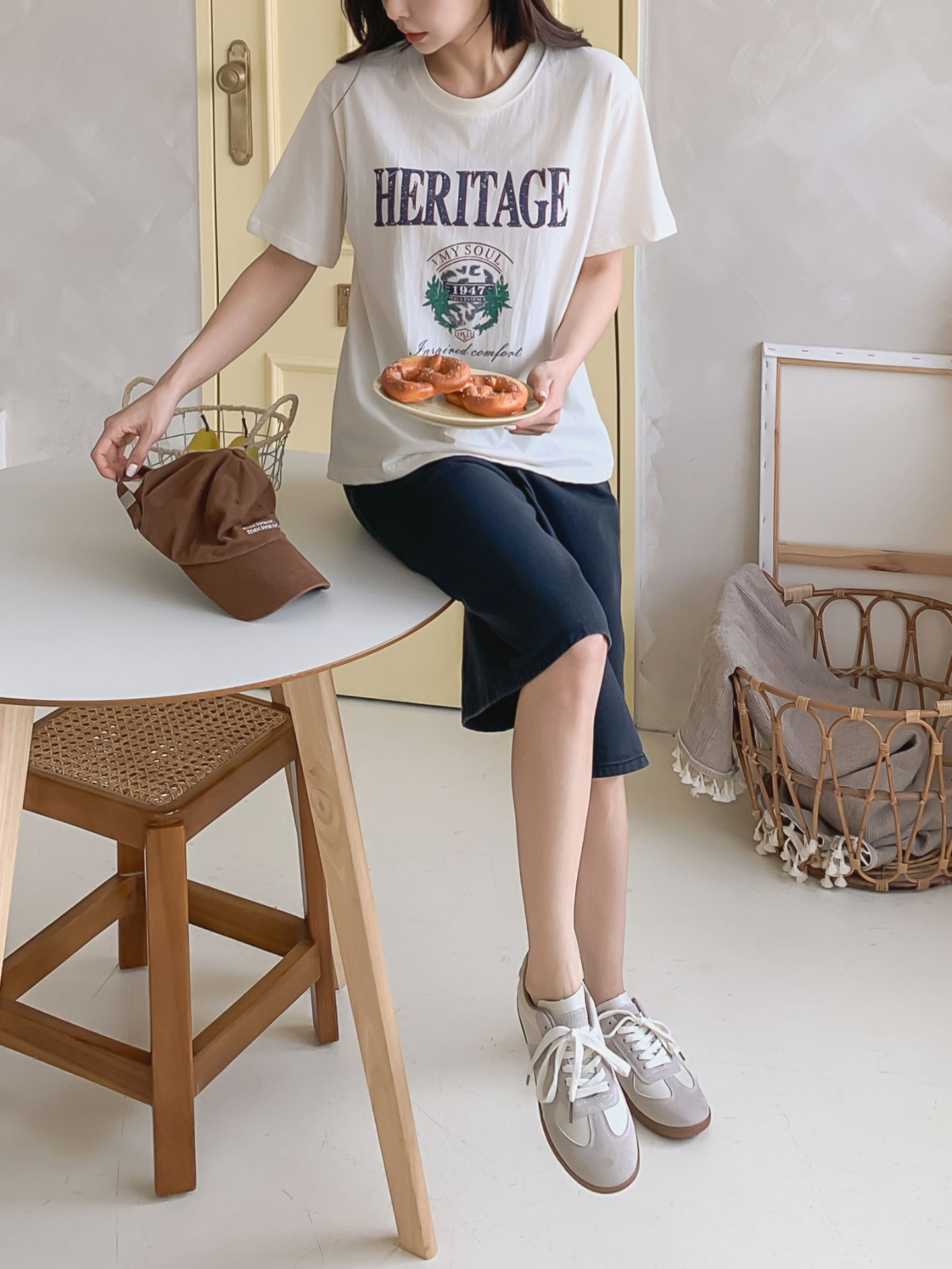 コットンラウンドネックベーシックルーズ半袖ロゴTシャツ | 詳細画像6