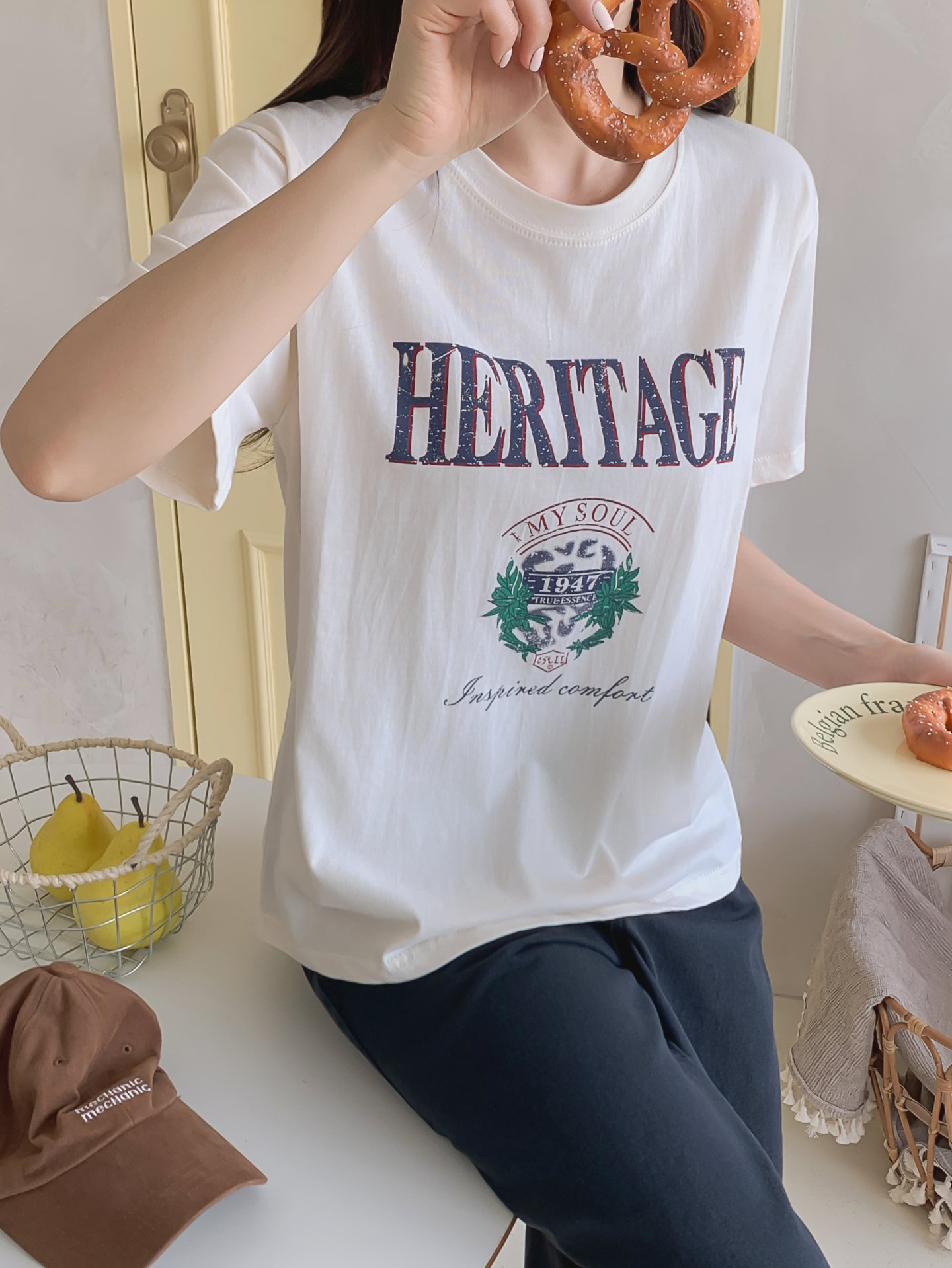 コットンラウンドネックベーシックルーズ半袖ロゴTシャツ | 詳細画像7