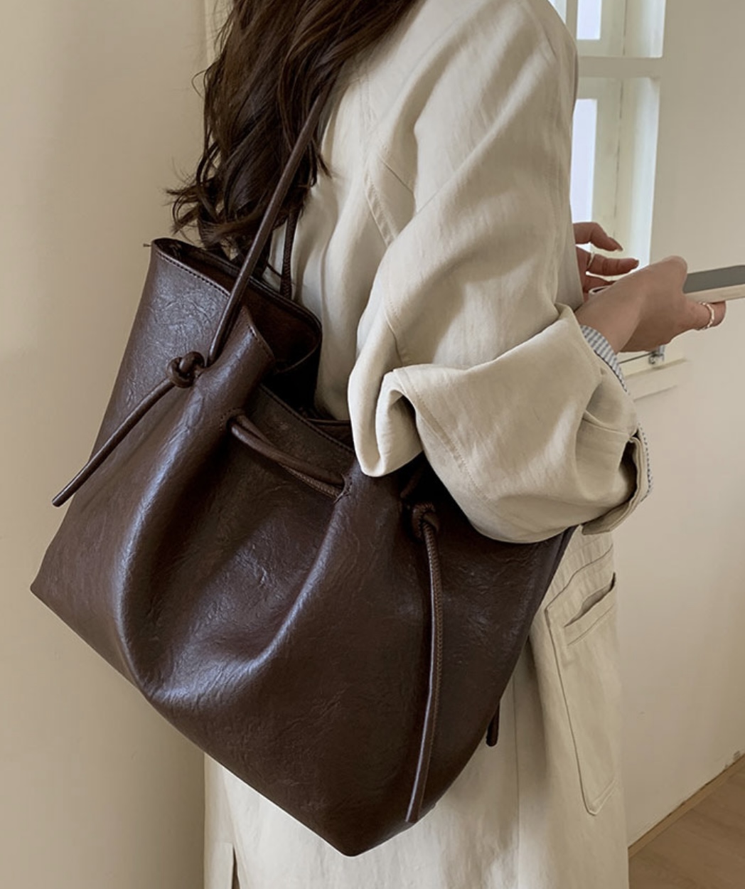 レザー調ストラップショルダーバッグポーチ付 | 詳細画像6