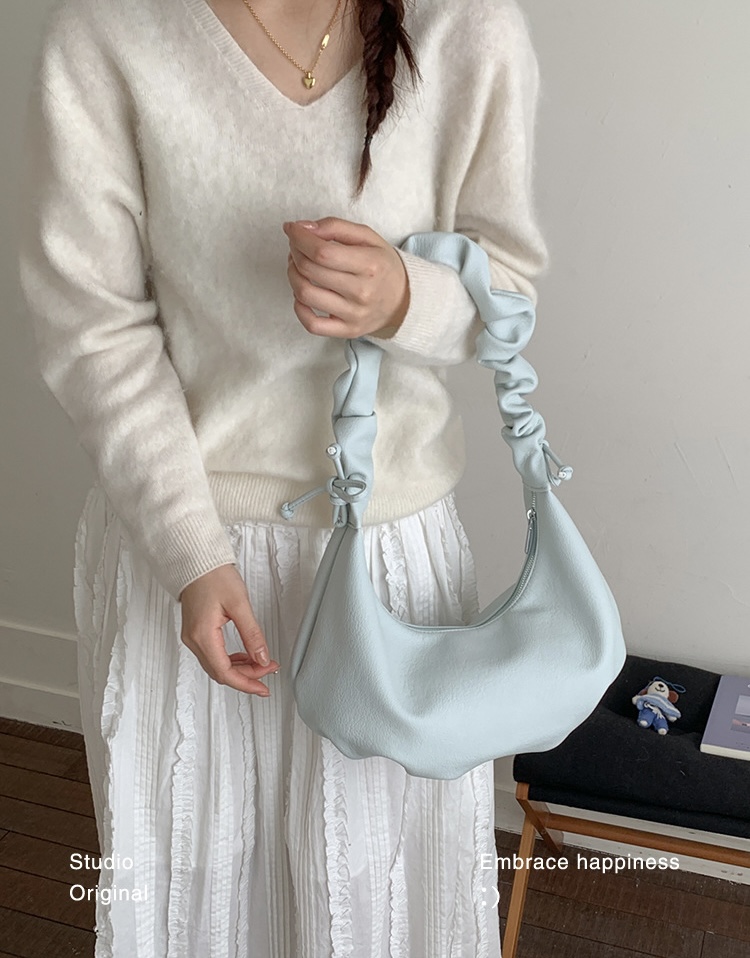 レザー調ジップアップストラップシャーリングショルダーバッグ | 詳細画像5