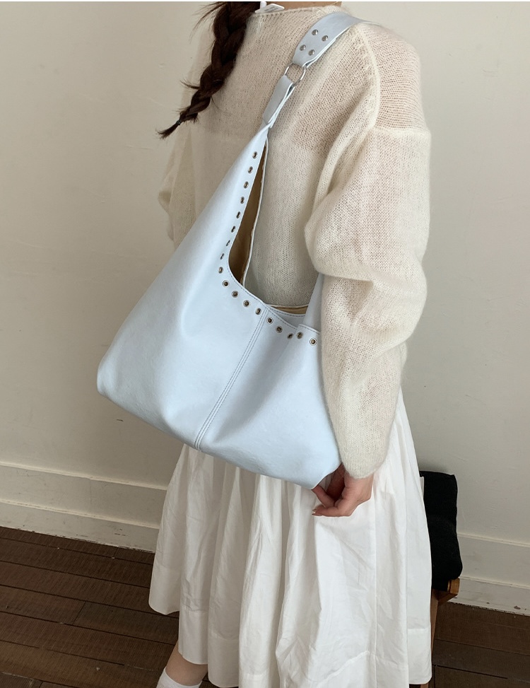 レザー調スタッズショルダーバッグ | 詳細画像8