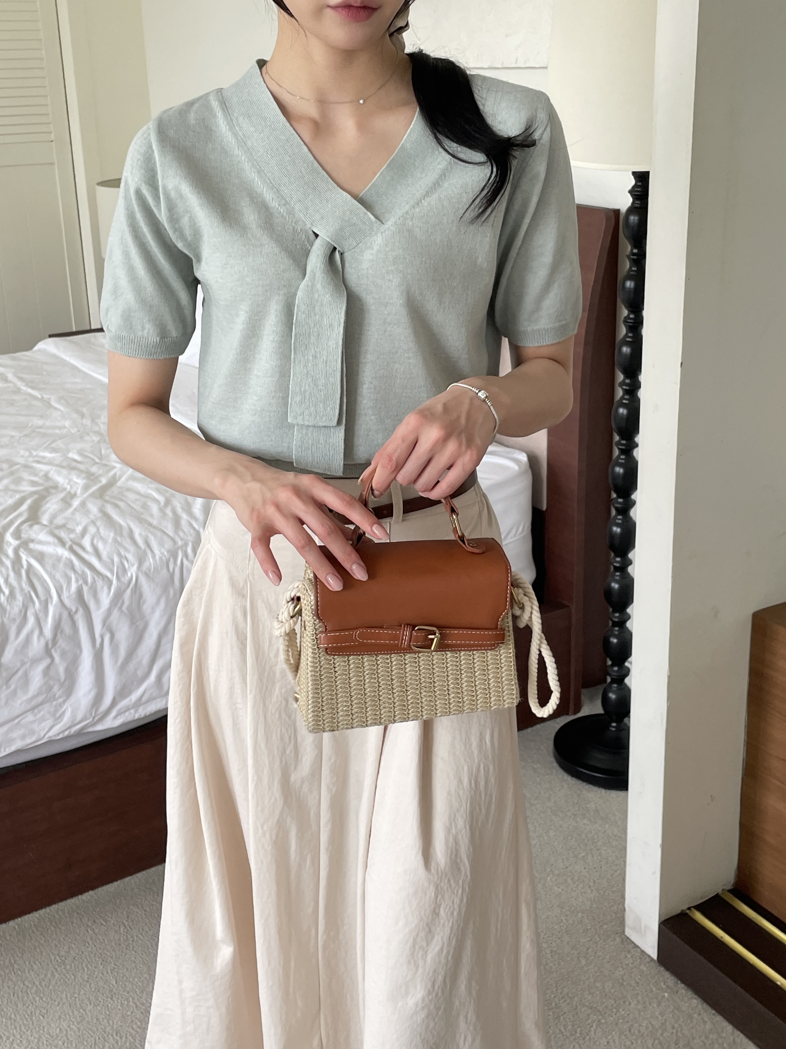 リネン混ボウタイVネック半袖ニット | 詳細画像10