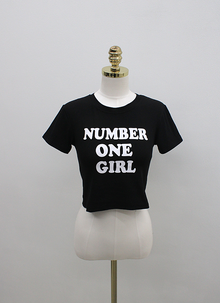 コットンラウンドネックベーシッククロップドスリム半袖ロゴTシャツ