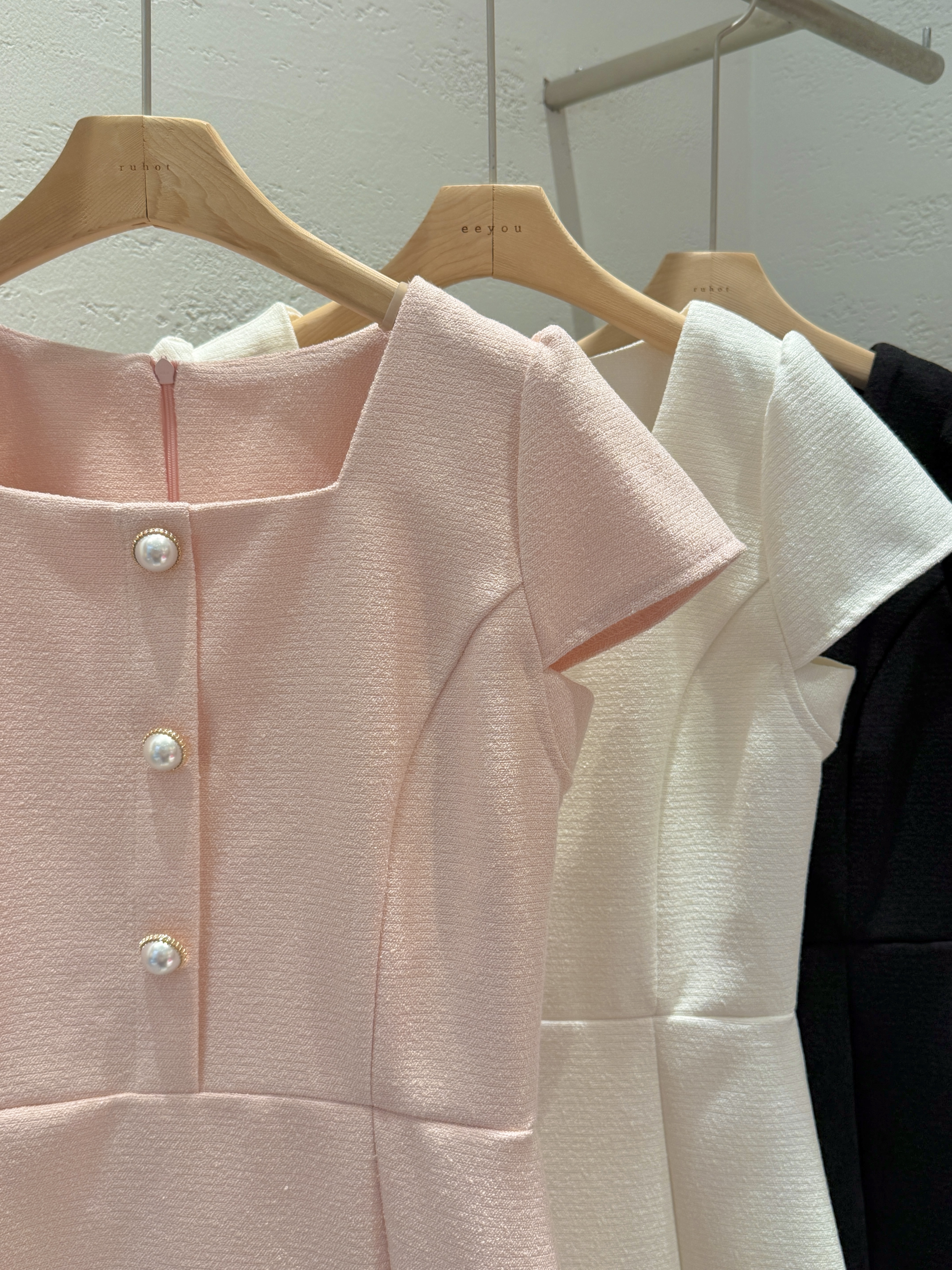 ラインパフスリーブキャップスリーブ半袖Aラインフェイクボタンミニ無地ワンピース | 詳細画像23