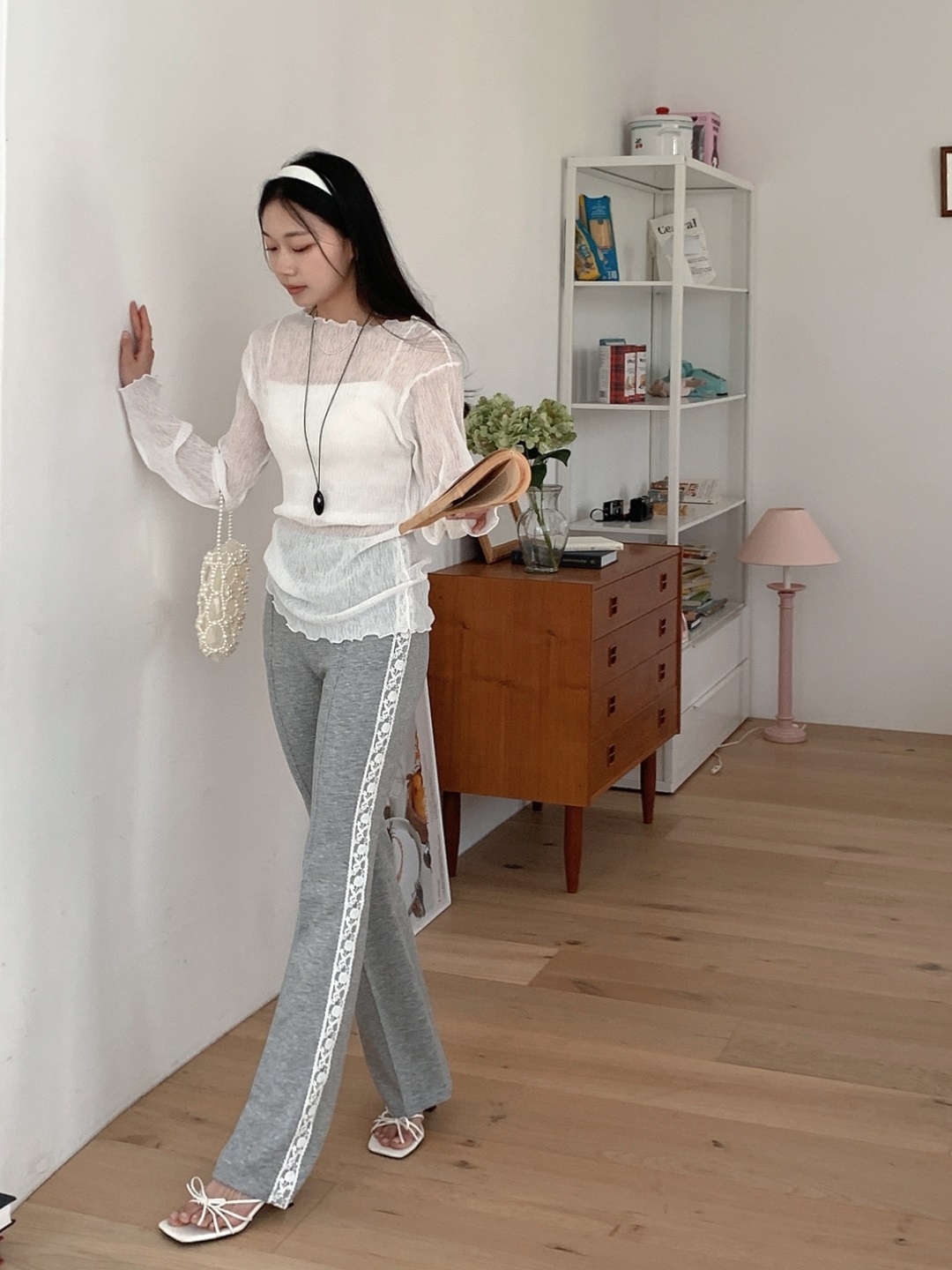 ピンタックラインウエストゴムスリムブーツカットレース配色パンツ | 詳細画像6