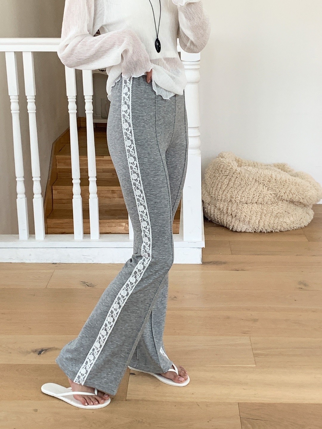 ピンタックラインウエストゴムスリムブーツカットレース配色パンツ | 詳細画像7