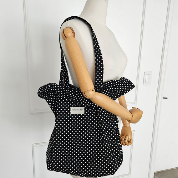 コットンシャーリングラッフルパッチドットトートバッグ | 詳細画像3