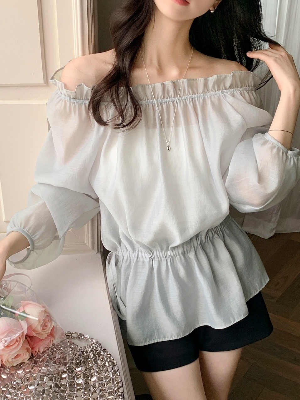 オフショルダーシャーリングドローストリングパフスリーブルーズ長袖無地ブラウス | 詳細画像18