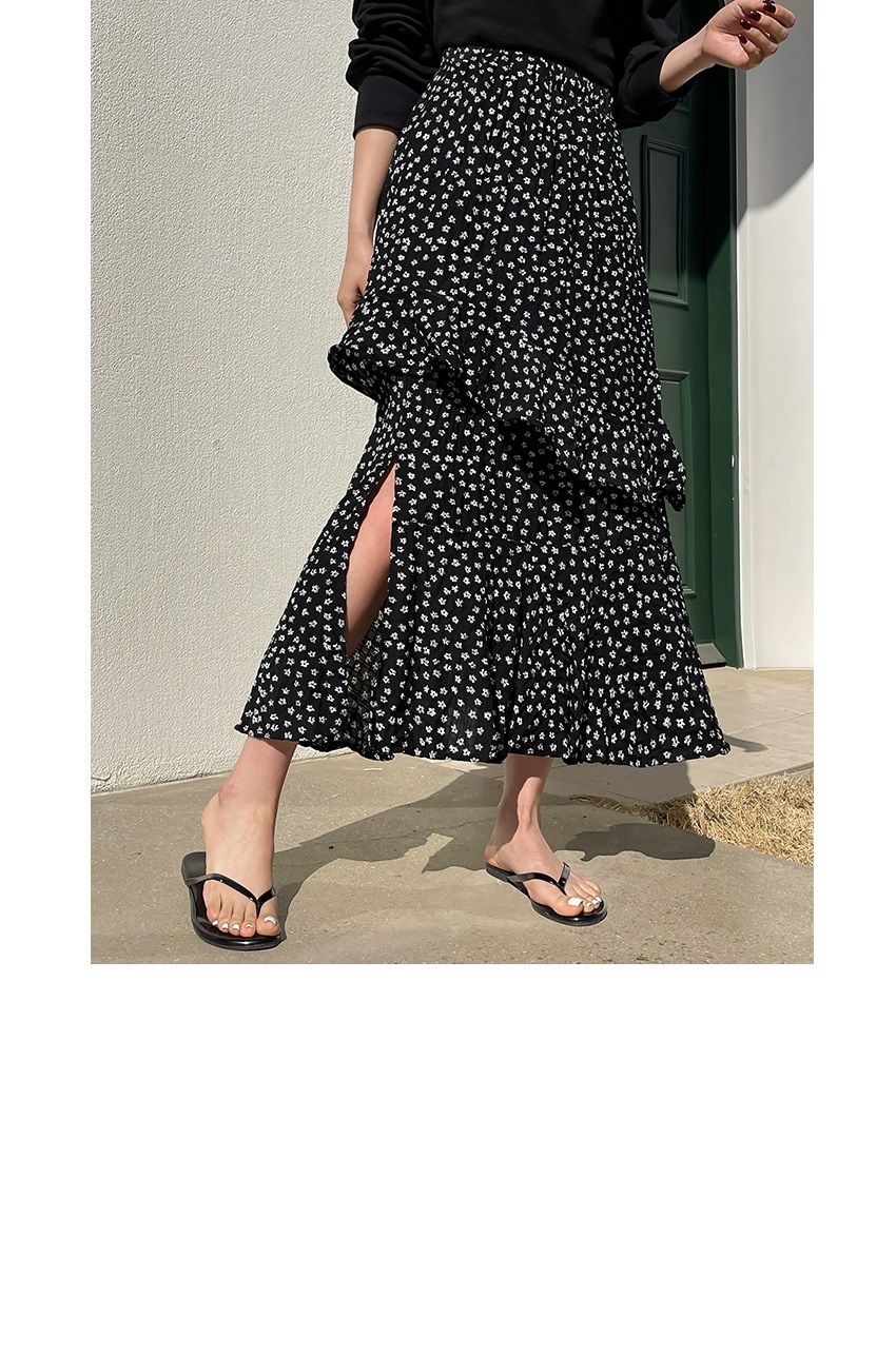 フリルティアードウエストゴムスリムロング小花柄スカート | 詳細画像6