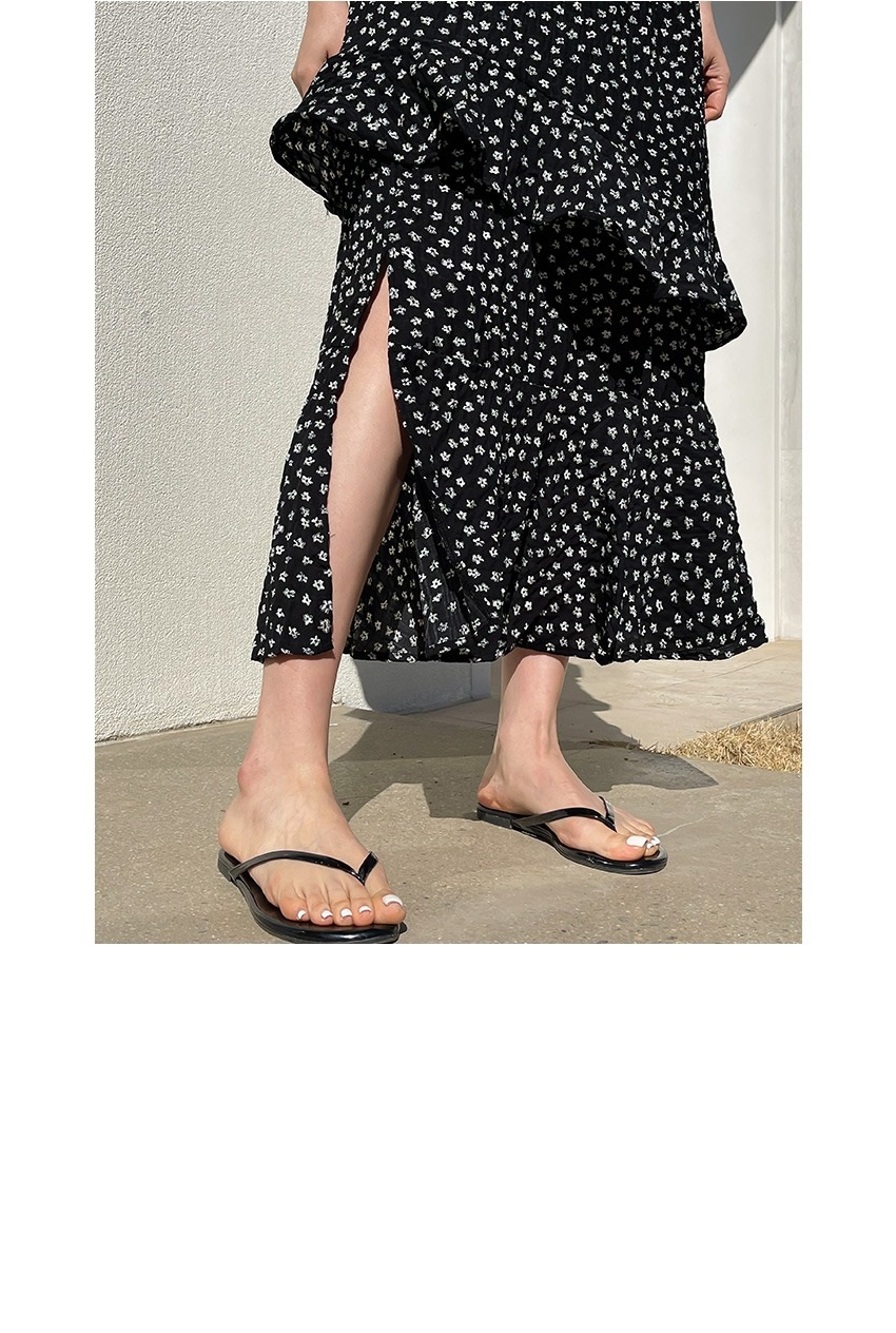 フリルティアードウエストゴムスリムロング小花柄スカート | 詳細画像12