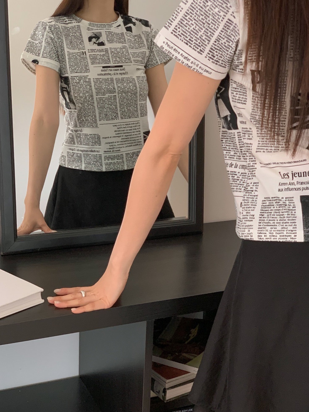 ラウンドネックスリム半袖レタリングTシャツ | 詳細画像2