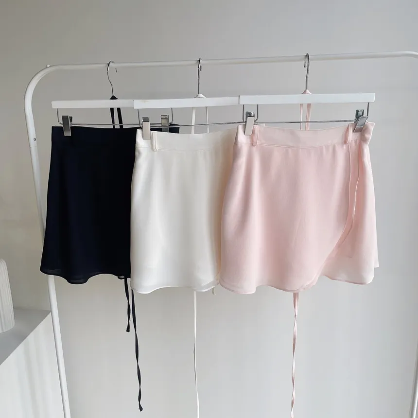 ミニフレアバックゴムスカートストラップ付 | mirangmirang | 詳細画像45