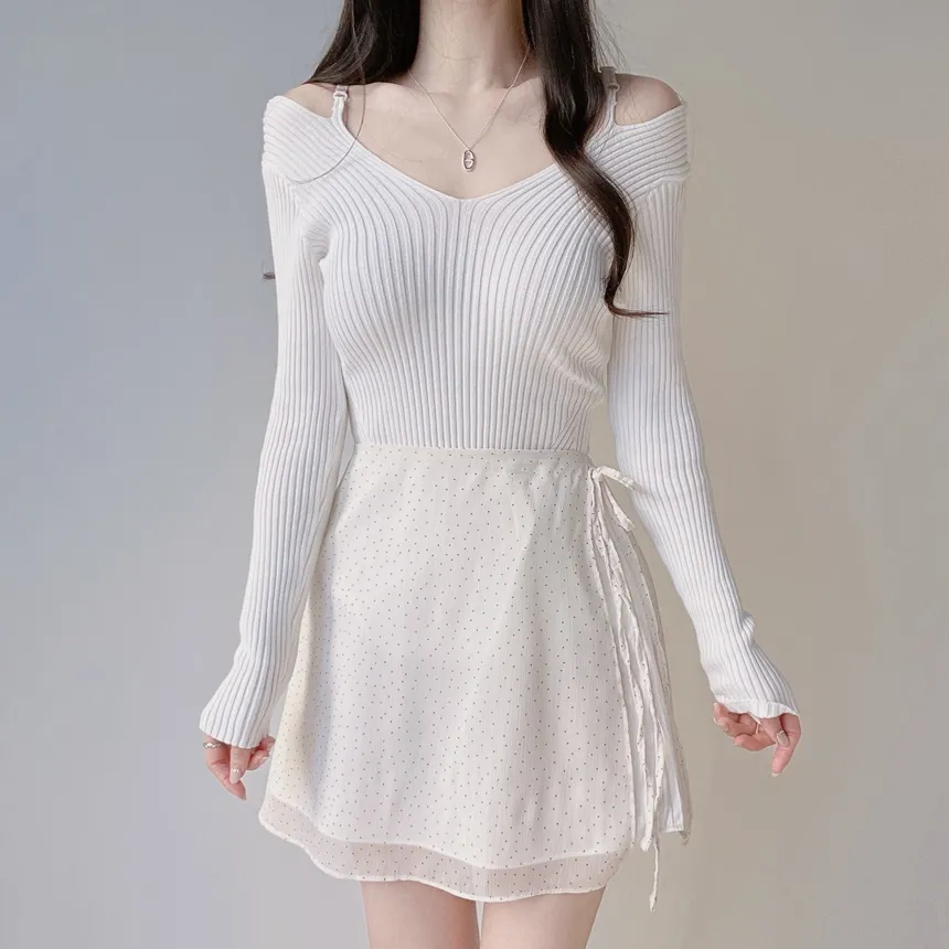 リブオフショルダーストラップ長袖Vネックニット | mirangmirang | 詳細画像15