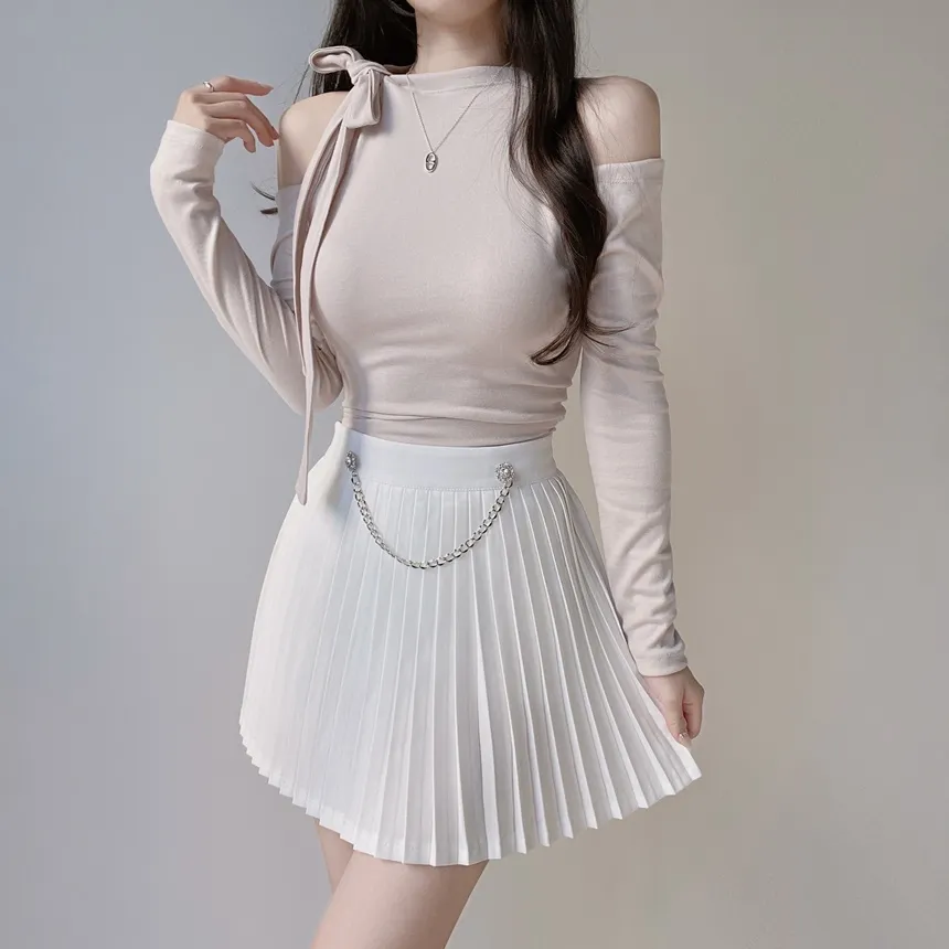 ホルターネックオープンショルダー長袖リボンTシャツ | mirangmirang | 詳細画像12