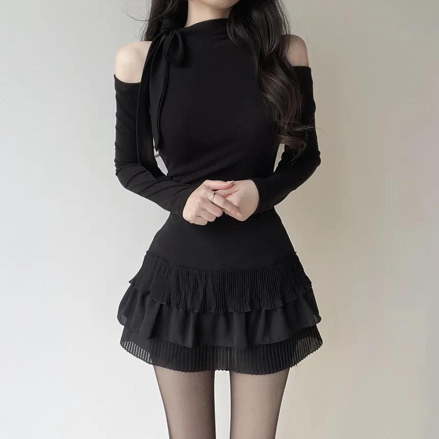 ホルターネックオープンショルダー長袖リボンTシャツ | mirangmirang | 詳細画像33