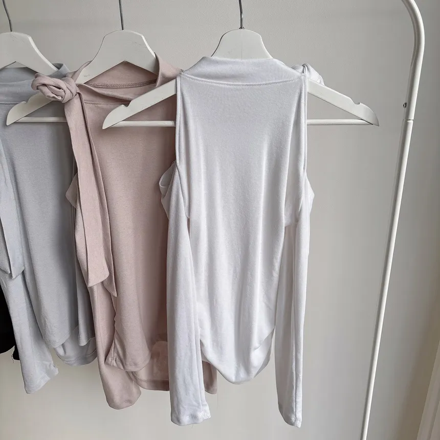 ホルターネックオープンショルダー長袖リボンTシャツ | mirangmirang | 詳細画像39