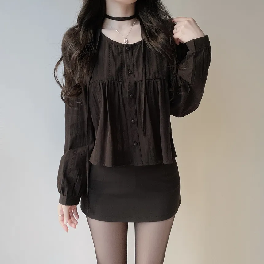 ラウンドネックボタン長袖ブラウスストラップ付 | mirangmirang | 詳細画像11