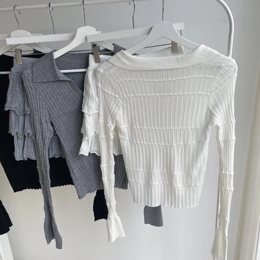 パンチングオープンカラー長袖ベルスリーブスリムニット | mirangmirang | 詳細画像35