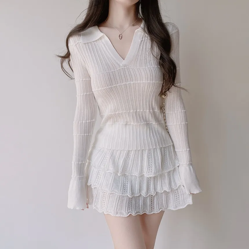 パンチングオープンカラー長袖ベルスリーブスリムニット | mirangmirang | 詳細画像59