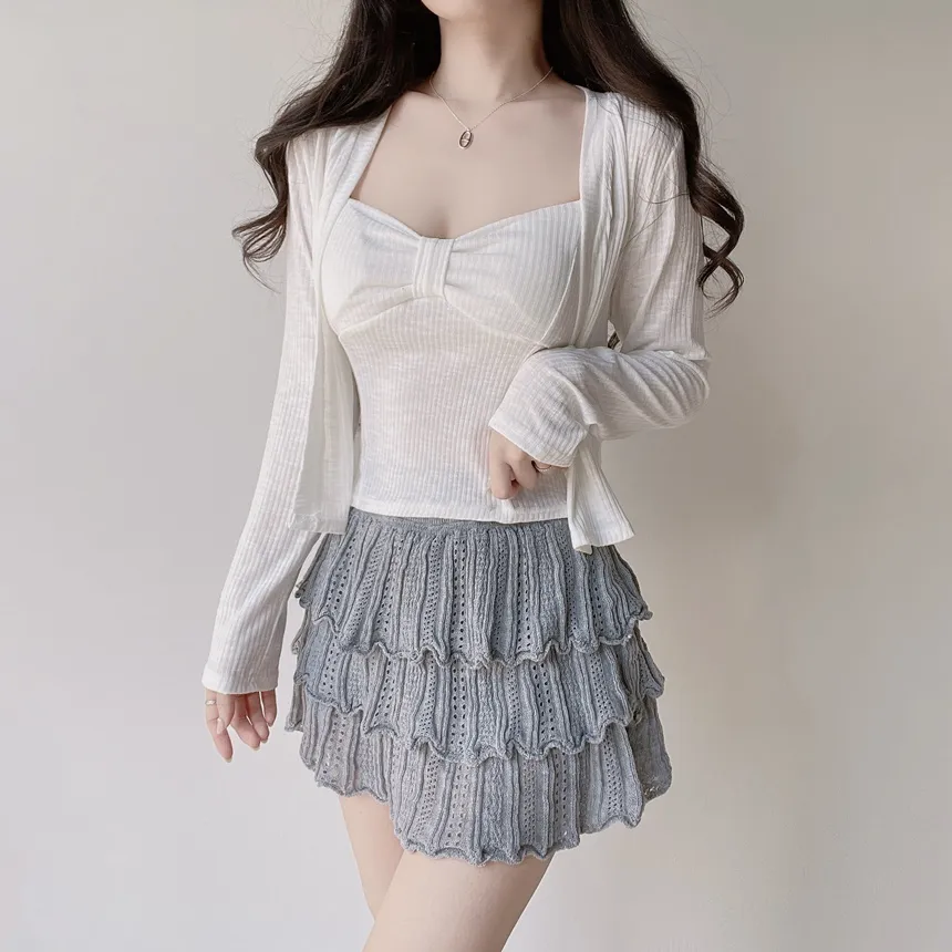 パンチングオープンカラー長袖ベルスリーブスリムニット | mirangmirang | 詳細画像79