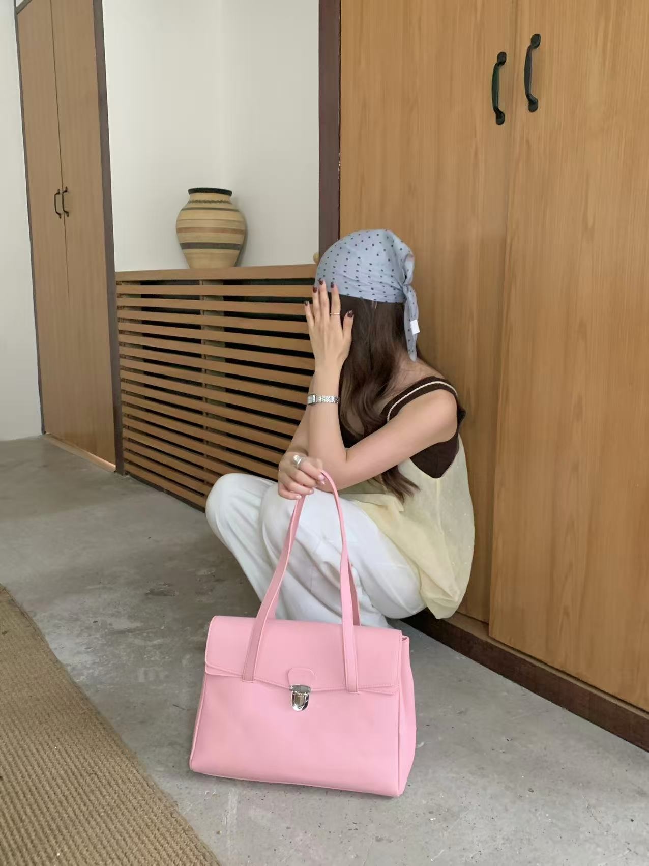 レザー調ジップアップポケット無地トートバッグ | 詳細画像8