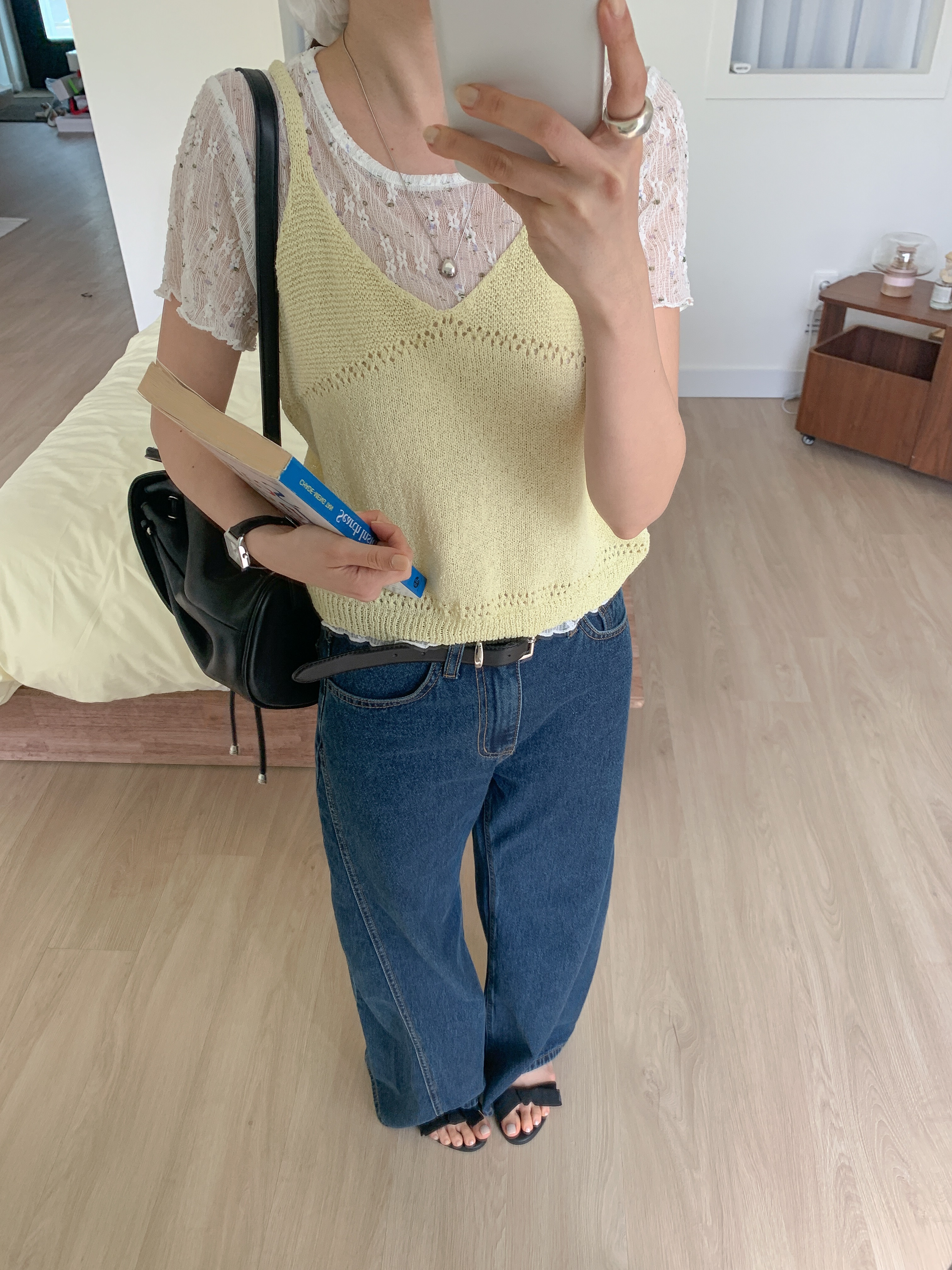 ラウンドネックVネックパンチングルーズ半袖小花柄Tシャツビスチェアンサンブル | 詳細画像11