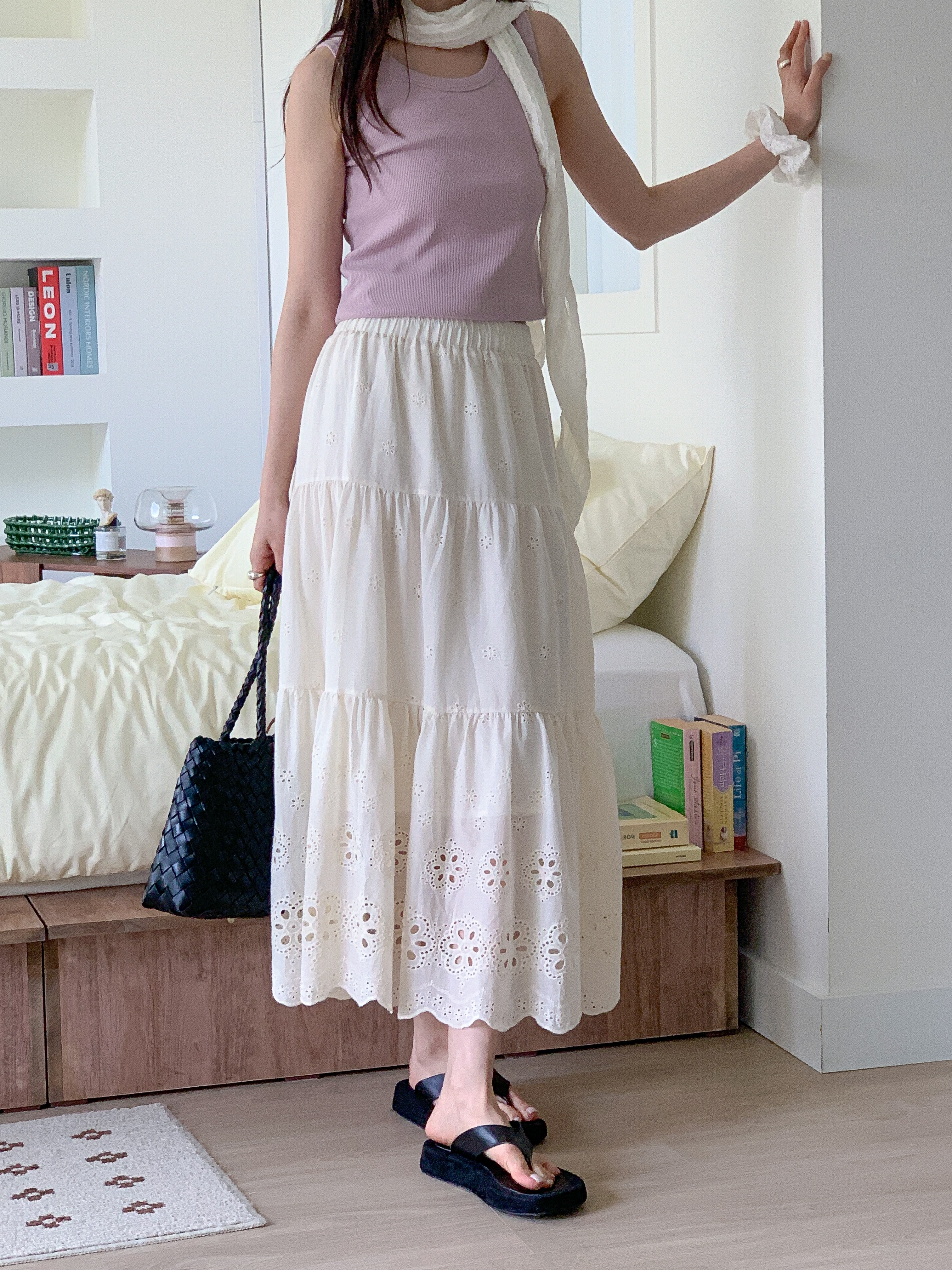 コットンシャーリングティアードパンチングウエストゴムロングAライン花柄スカート | 詳細画像14