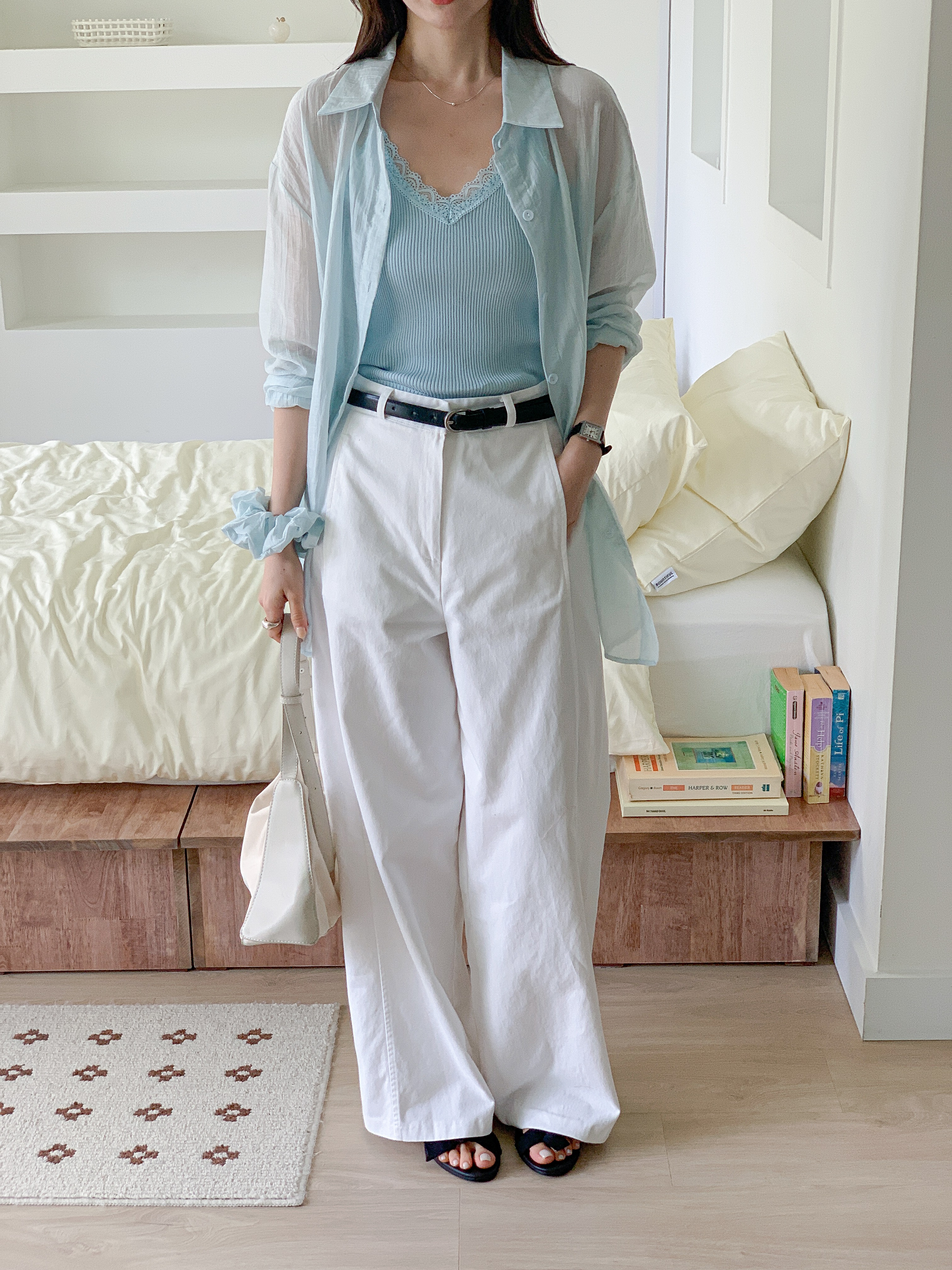 リブレースボタンカラーVネックリンクルルーズ長袖ボタンスリーブドロップショルダー無地ブラウスキャミソールアンサンブルシュシュ付 | 詳細画像6