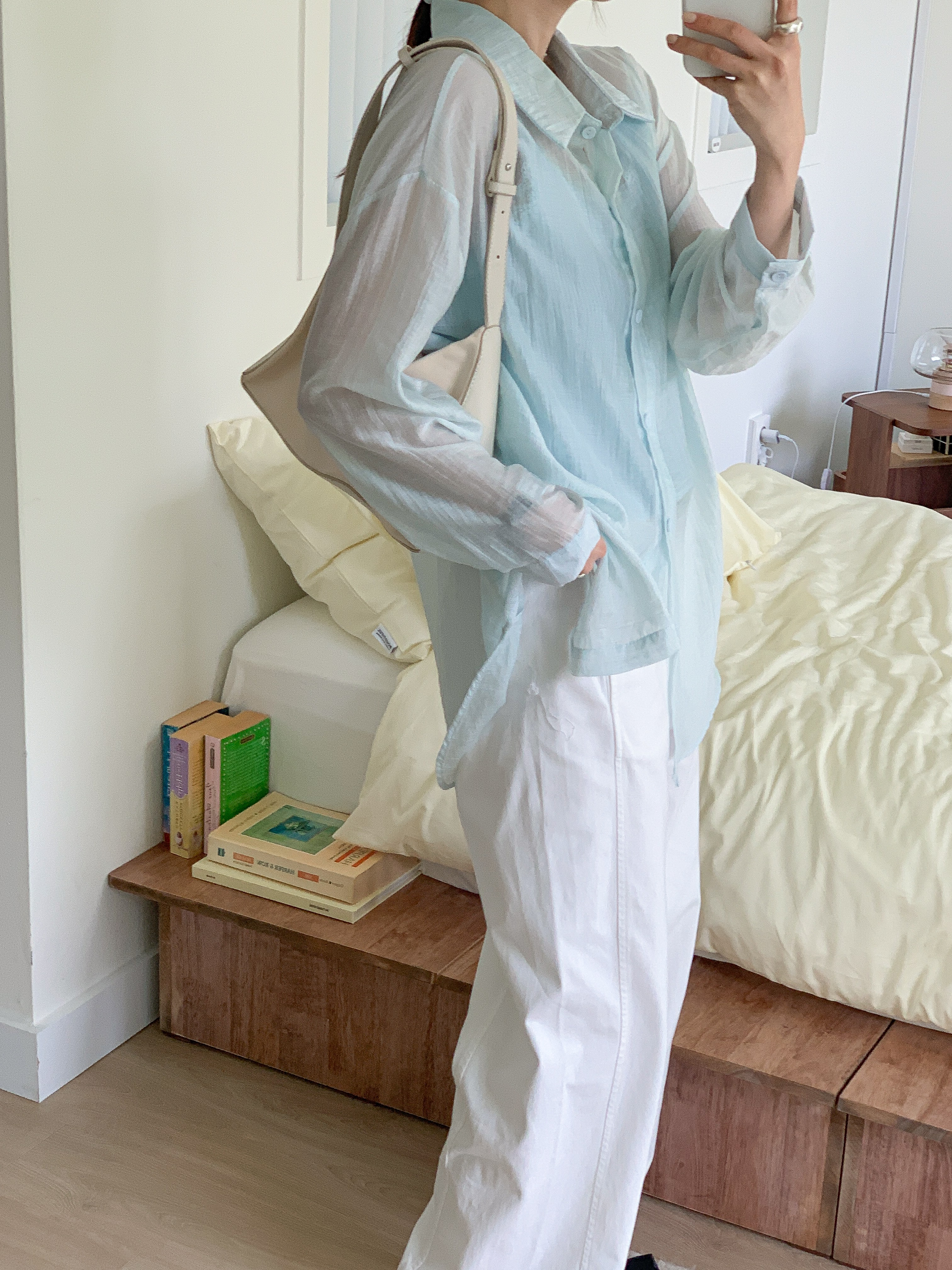 リブレースボタンカラーVネックリンクルルーズ長袖ボタンスリーブドロップショルダー無地ブラウスキャミソールアンサンブルシュシュ付 | 詳細画像14