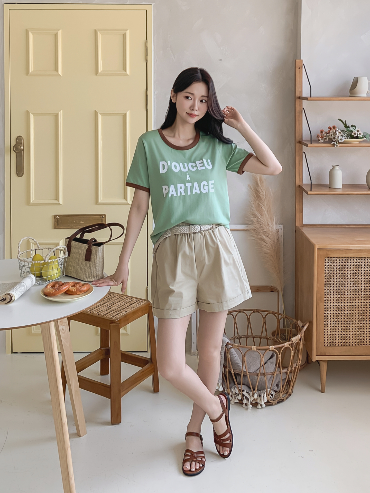 ラウンドネックベーシック半袖レタリング配色ラインTシャツ | 詳細画像21