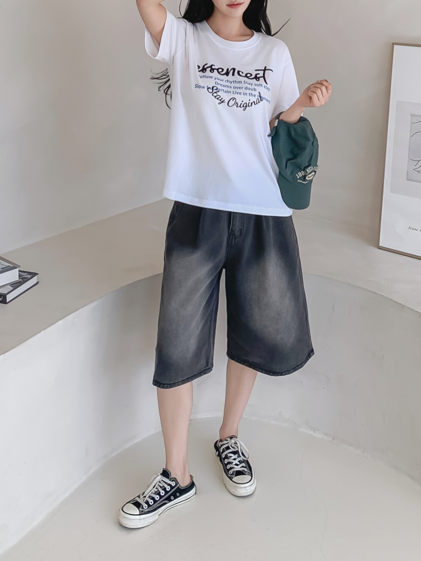ラウンドネックルーズ半袖レタリングTシャツ | 詳細画像17