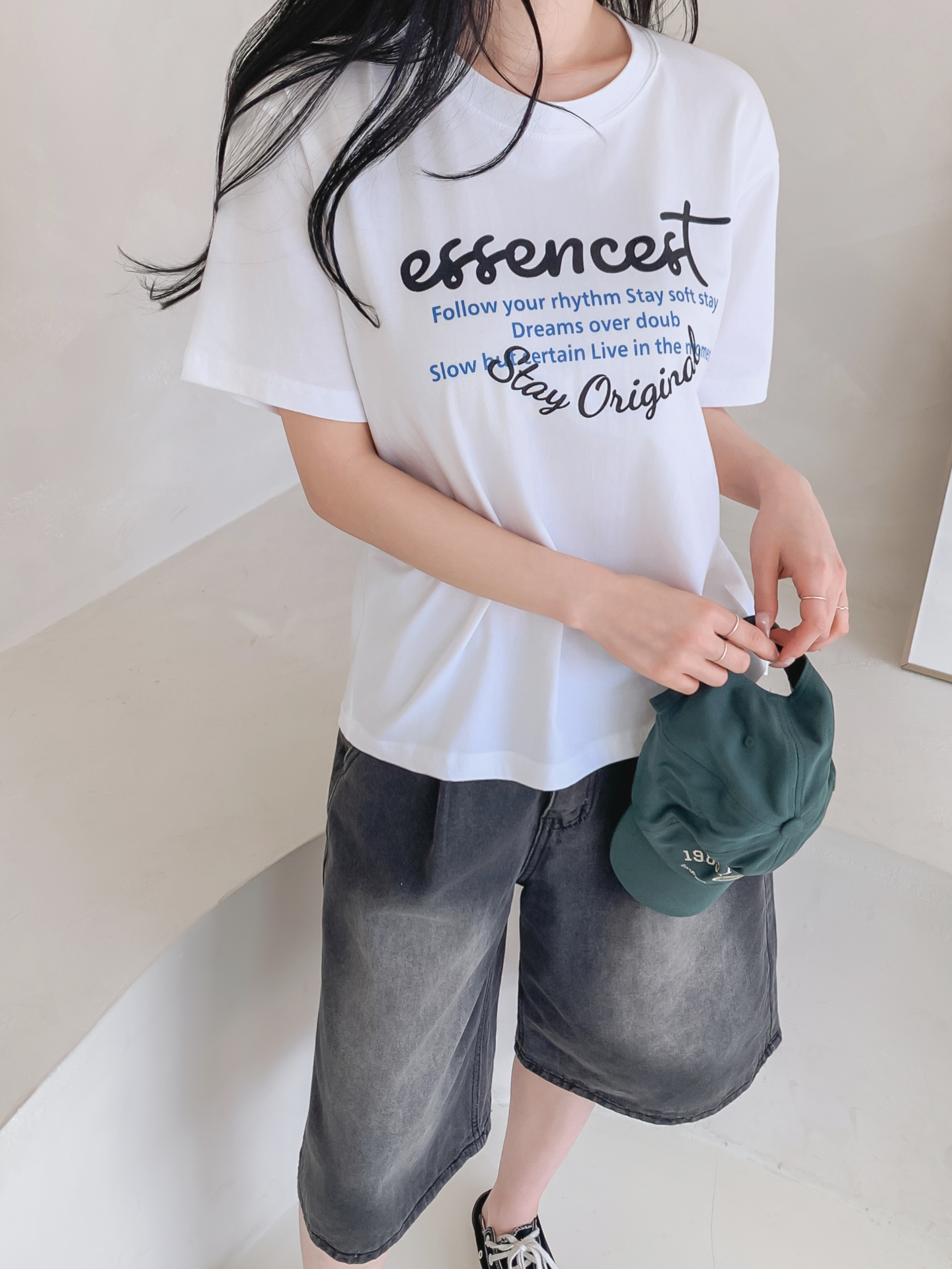 ラウンドネックルーズ半袖レタリングTシャツ | 詳細画像21