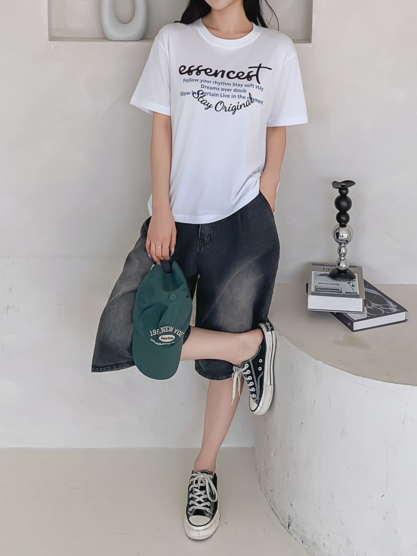 ラウンドネックルーズ半袖レタリングTシャツ | 詳細画像25