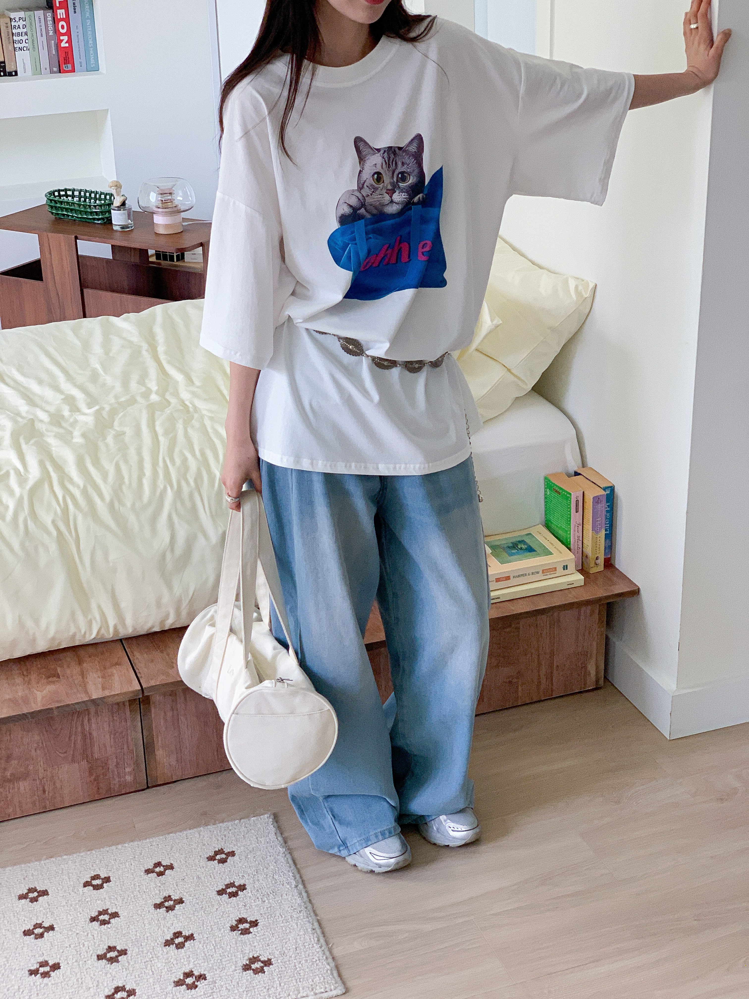 コットンラウンドネックボクシー半袖プリントTシャツ | 詳細画像19