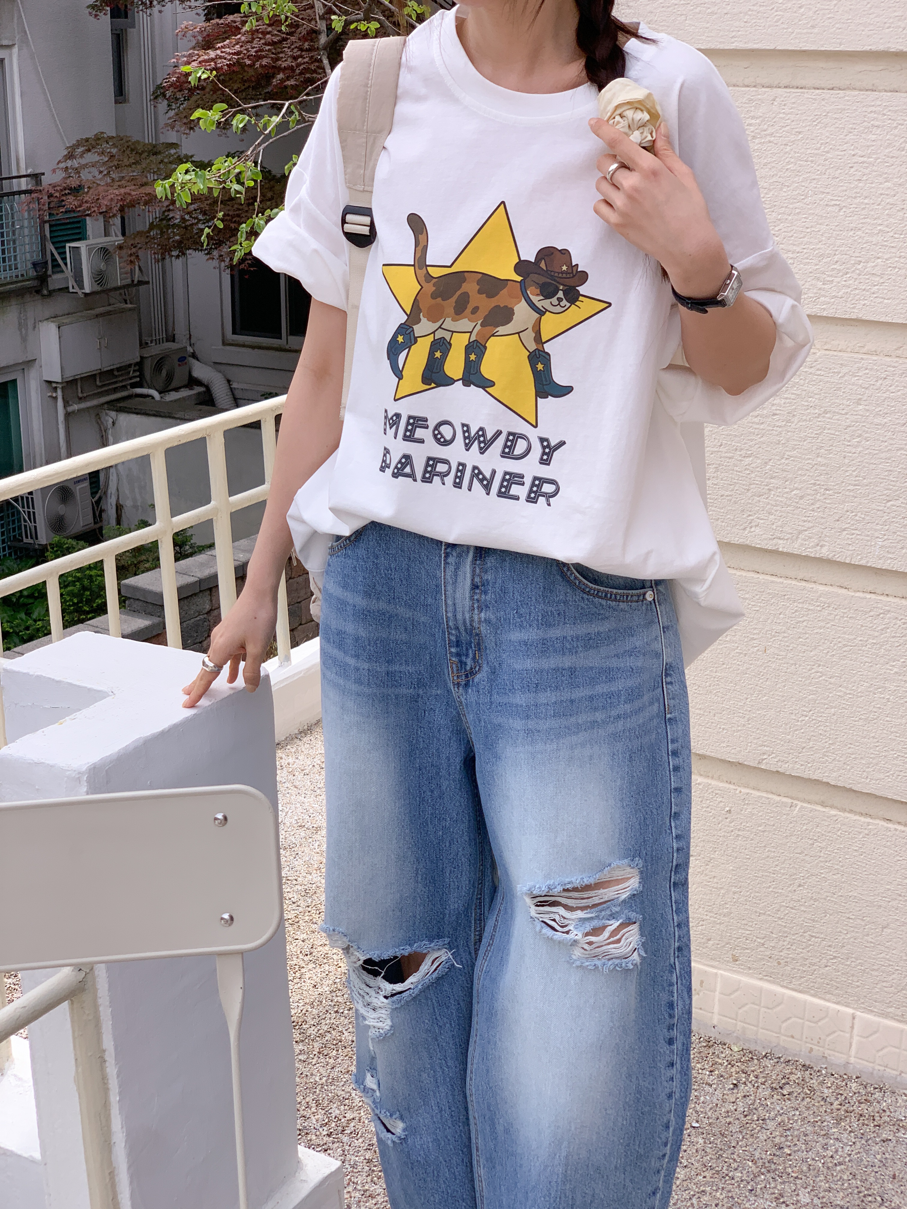 コットンラウンドネックオーバーサイズボクシー半袖プリントTシャツ | 詳細画像15