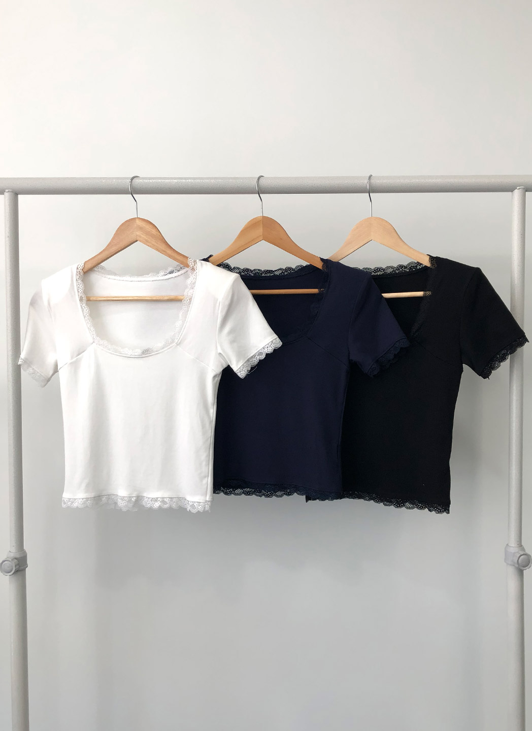 レースUネック肩パッドスリム半袖Tシャツ | DHOLIC | 詳細画像22