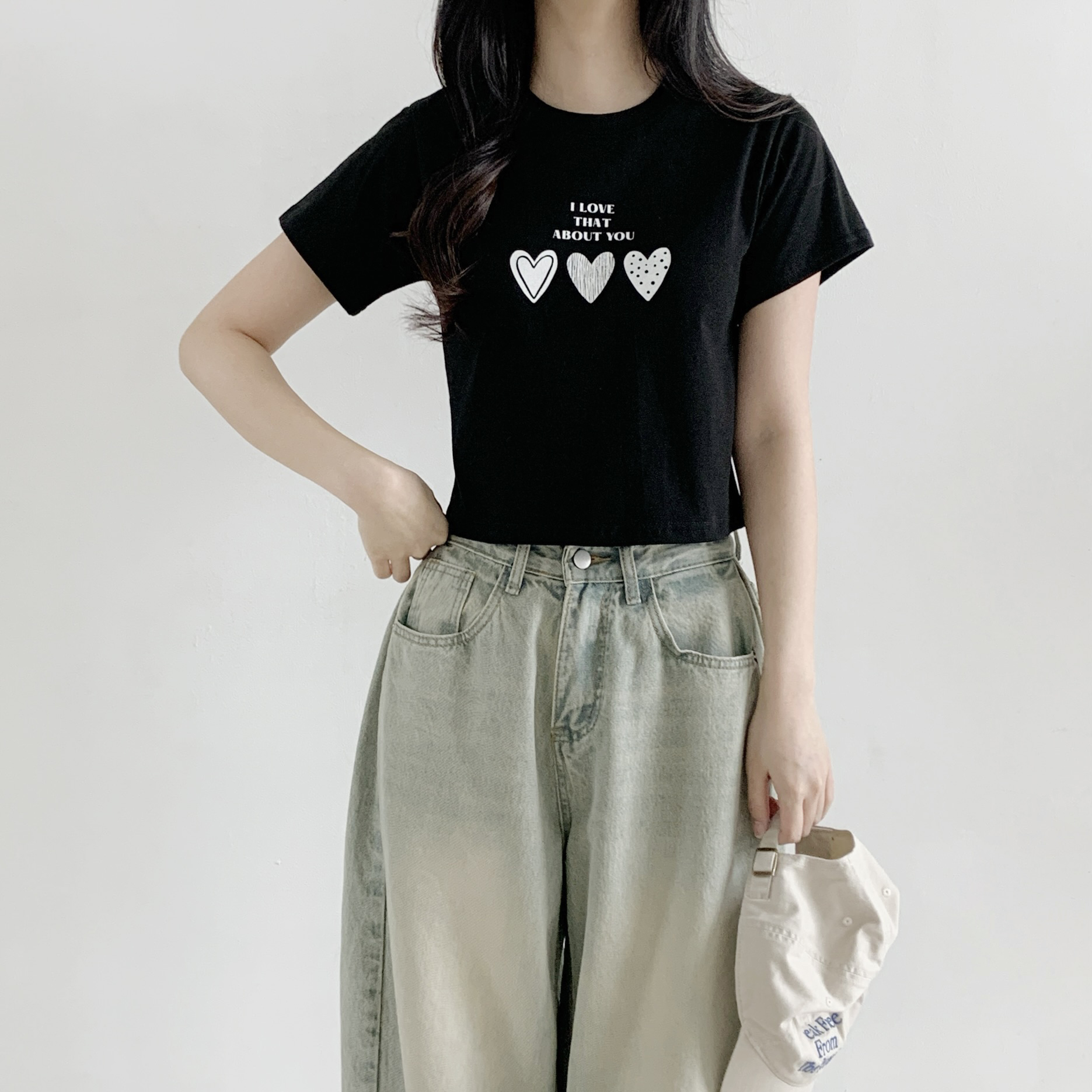 ラウンドネックベーシッククロップドスリム半袖ハートTシャツ | 詳細画像2