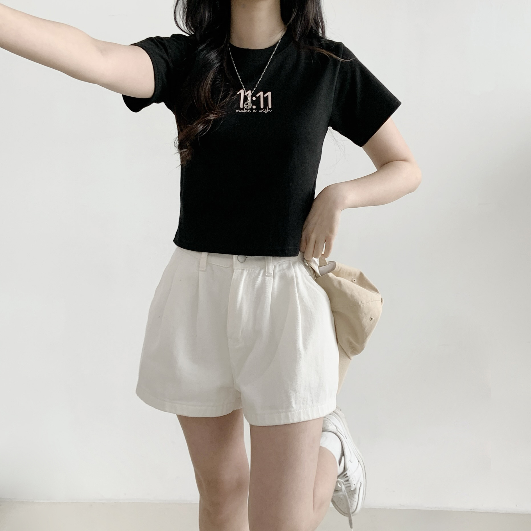 コットンラウンドネックベーシッククロップド半袖ロゴTシャツ | 詳細画像8